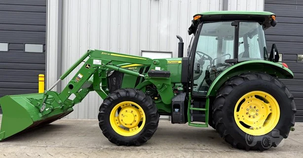 BVVBNB 2020 JOHN DEERE 5100E 100HP TRACTOR - Image 1