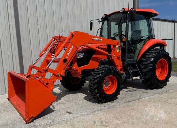 MSSNSNAJ 2020 KUBOTA M6060 TRACTOR - Image 1