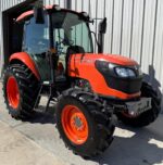 🚜🚜🚜 2022 Kubota M6060 156 Hours 4x4 61 HP 🚜🚜🚜 - Image 2