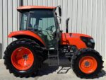 🚜🚜🚜 2022 Kubota M6060 156 Hours 4x4 61 HP 🚜🚜🚜 - Image 3